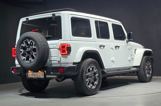 Jeep Wrangler 2.0 Sahara Power Top 4Door — пробег 9 258 км — фото 2 из 5