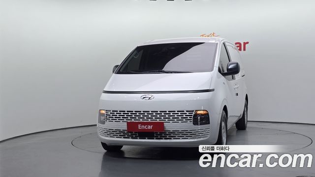 Hyundai Staria Cargo 3-Seater Smart — пробег 115 026 км — фото 3 из 5