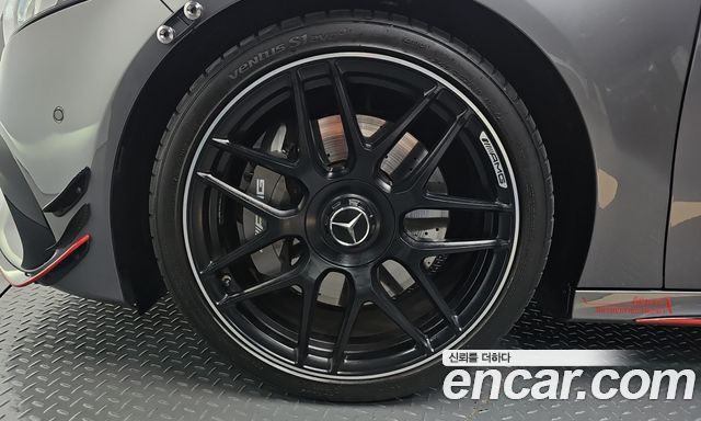 Mercedes-Benz A-Class AMG A45 4MAITC+ Hatchback — пробег 37 925 км — фото 5 из 5