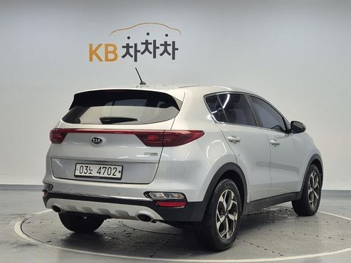 Kia Sportage Diesel 2.0 2WD Luxury — пробег 124 628 км — фото 4 из 5