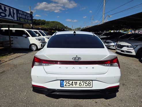 Hyundai AVANTE 1.6 Modern — пробег 91 682 км — фото 4 из 5