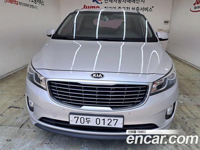 Kia Carnival 11-seater Luxury — пробег 177 991 км — фото 2 из 5