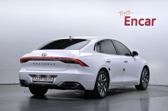 Hyundai Grandeur Premium Choice — пробег 80 392 км — фото 2 из 5