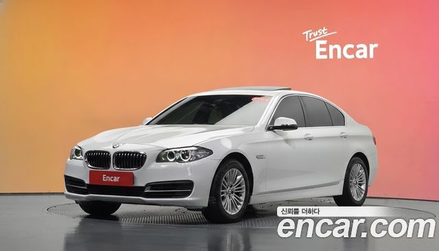 BMW 5-Series 520d xDrive — пробег 84 158 км — фото 1 из 5