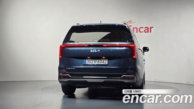 Kia Carnival Gasoline 9-Seater Signature — пробег 65 734 км — фото 4 из 5