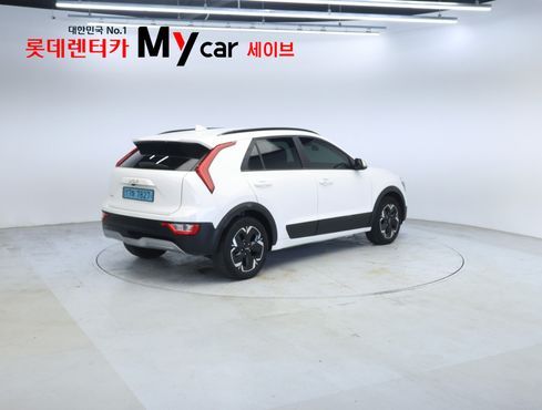 Kia Niro Air — пробег 90 665 км — фото 5 из 5