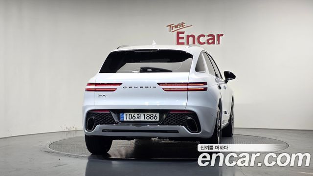 Genesis GV70 из Кореи Encar