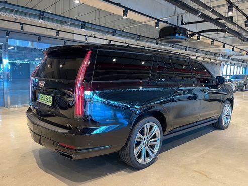 Cadillac Escalade 6.2 ESV ESV Sports Platinum — пробег 21 000 км — фото 5 из 5