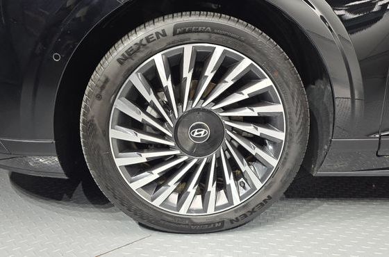 Hyundai Grandeur Honors — пробег 11 779 км — фото 5 из 5
