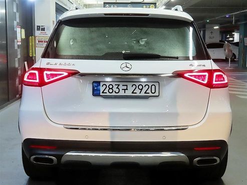 Mercedes-Benz GLE-Class GLE300d 4MATIC — пробег 53 748 км — фото 5 из 5