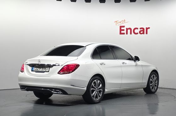 Mercedes-Benz C-Class C220 BlueTEC Avantgarde — пробег 299 611 км — фото 2 из 5