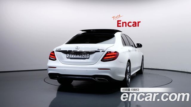 Mercedes-Benz E-Class E300 4MATIC AMG Line — пробег 146 211 км — фото 4 из 5