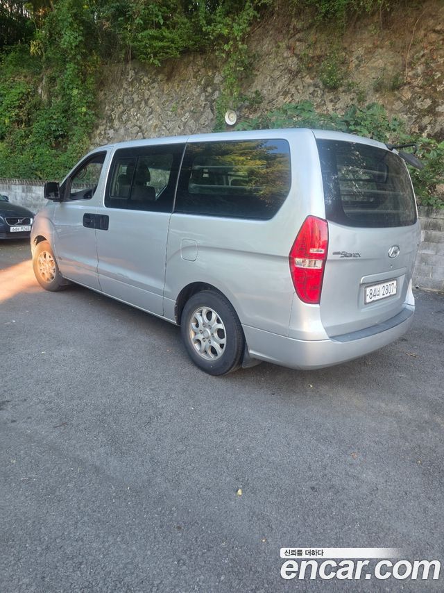 Hyundai Starex 5-Seater VAN CVX Deluxe — пробег 310 000 км — фото 4 из 5