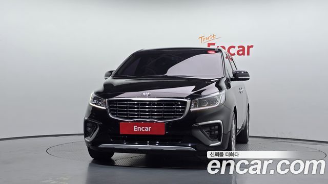 Kia Carnival 9-Seater Noblesse — пробег 92 477 км — фото 3 из 5