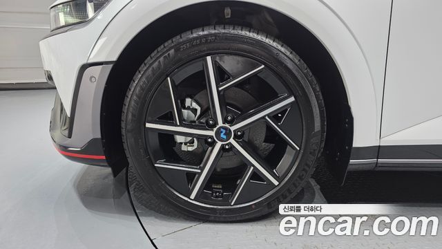 Hyundai Ioniq5 из Кореи Encar