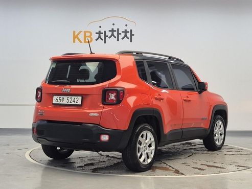 Jeep Renegade 2.0 Diesel Longitude AWD — пробег 115 743 км — фото 3 из 5