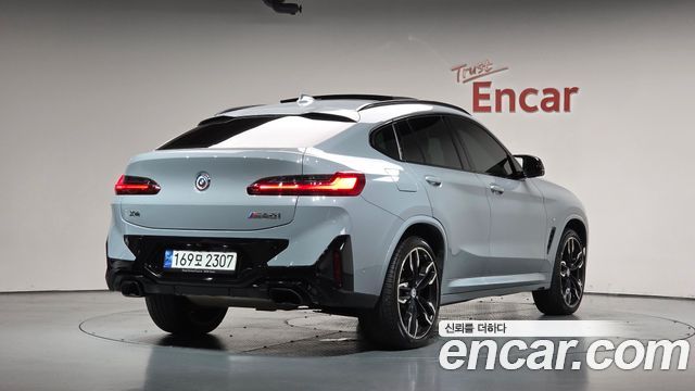 BMW X4 xDrive M40i — пробег 67 759 км — фото 2 из 5
