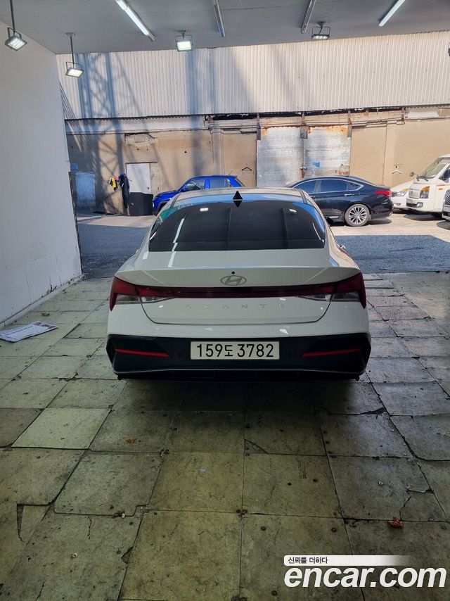 Hyundai AVANTE из Кореи Encar