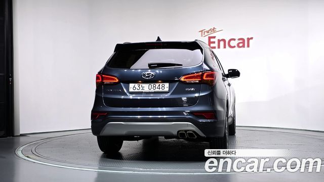 Hyundai Santafe Diesel 2.0 2WD Exclusive — пробег 213 871 км — фото 4 из 5