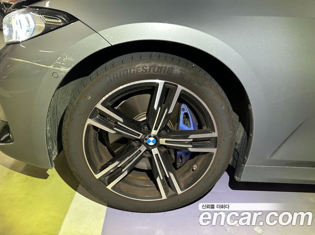 BMW 3-Series из Кореи Encar