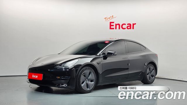 Tesla Model 3 Long Range AWD — пробег 105 984 км — фото 1 из 5