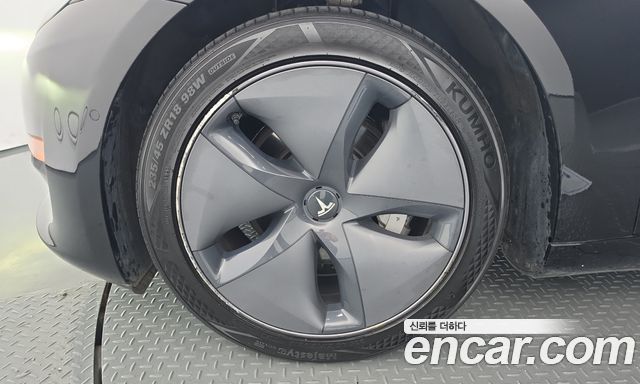 Tesla Model 3 Long Range AWD — пробег 105 984 км — фото 5 из 5