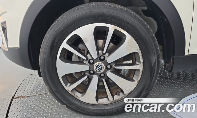 Ssangyong KORANDO 2.0 CVT 2WD Deluxe — пробег 120 170 км — фото 5 из 5
