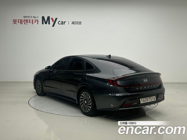 Hyundai Sonata Premium Plus — пробег 117 747 км — фото 3 из 5