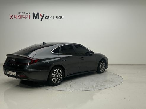 Hyundai Sonata Premium Plus — пробег 117 747 км — фото 5 из 5