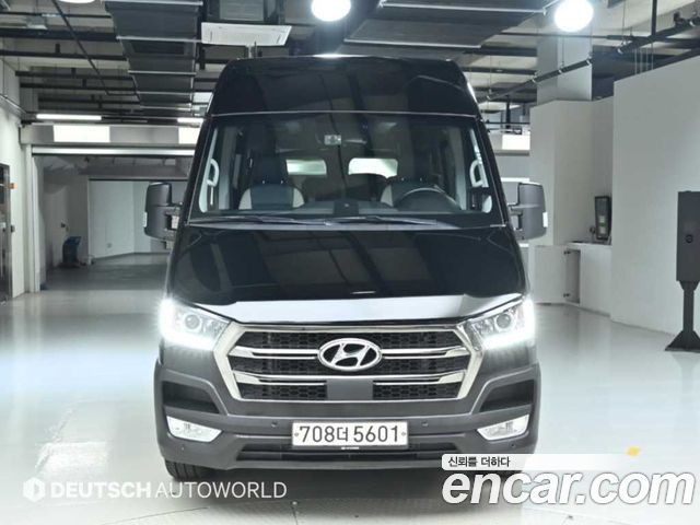 Hyundai Solati 15-seater Luxury — пробег 72 797 км — фото 3 из 5
