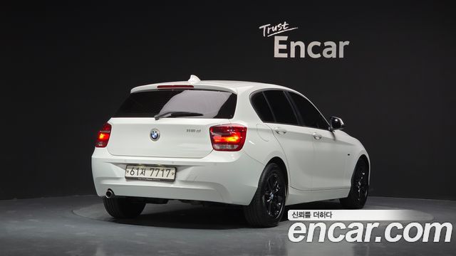 BMW 1-Series 118d Urban 5Dr — пробег 143 088 км — фото 2 из 5