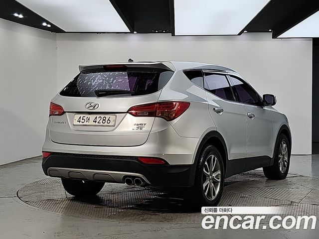 Hyundai Santafe Diesel(e-VGT) 2.2 4WD Smart — пробег 104 000 км — фото 4 из 5