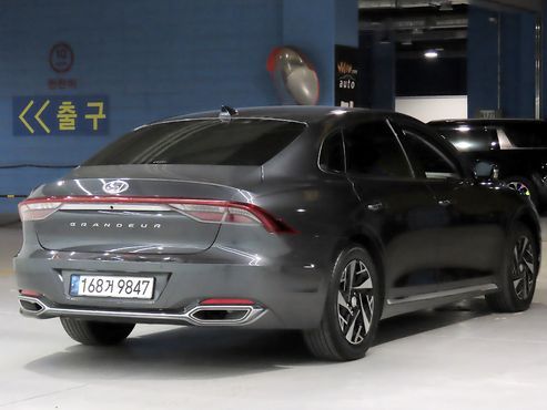 Hyundai Grandeur Exclusive — пробег 67 284 км — фото 2 из 5