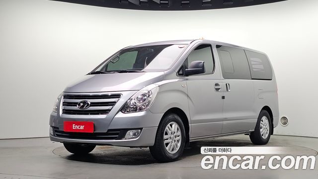 Hyundai Starex 5-Seater VAN Smart — пробег 106 883 км — фото 1 из 5