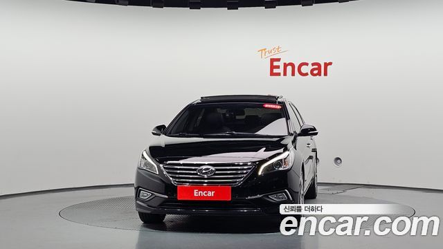 Hyundai Sonata 2.0 Smart Special — пробег 105 917 км — фото 3 из 5
