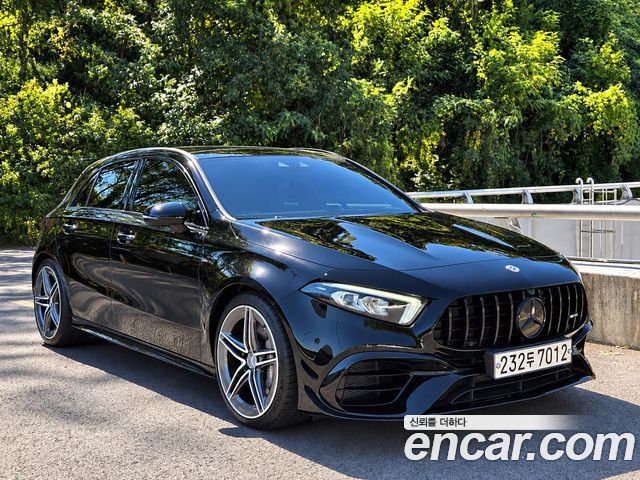 Mercedes-Benz A-Class AMG A45 4MAITC+ Hatchback — пробег 30 500 км — фото 1 из 5
