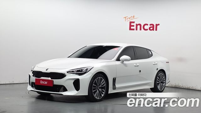 Kia Stinger 2.0 Turbo 2WD Platinum — пробег 78 710 км — фото 1 из 5