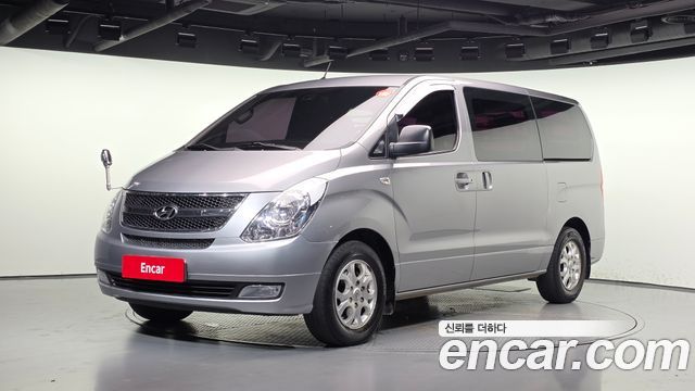Hyundai Starex 3-Seater VAN CVX Luxury — пробег 268 986 км — фото 1 из 5