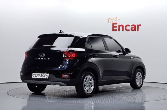 Hyundai Venue 1.6 Smart — пробег 76 840 км — фото 2 из 5