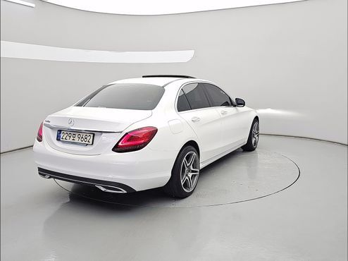 Mercedes-Benz C-Class C220 d Avantgarde — пробег 92 290 км — фото 2 из 5