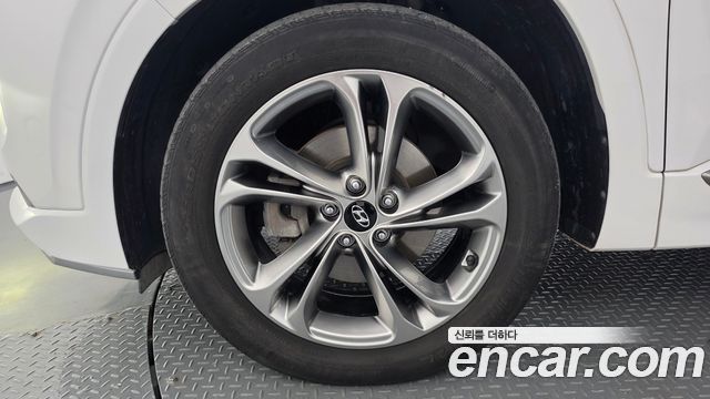 Hyundai Santafe Diesel 2.2 4WD Inspiration — пробег 57 953 км — фото 5 из 5