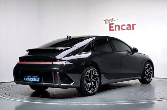 Hyundai Ioniq6 Long Range Exclusive + — пробег 70 588 км — фото 2 из 5