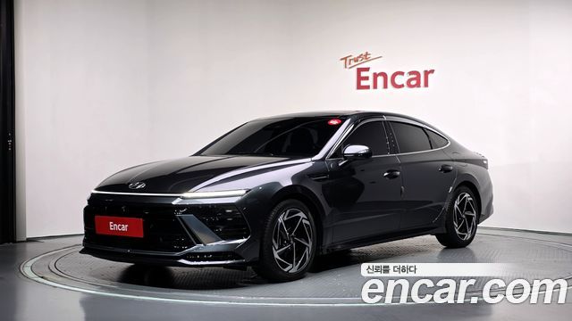 Hyundai Sonata 2.0 Exclusive — пробег 24 485 км — фото 1 из 5