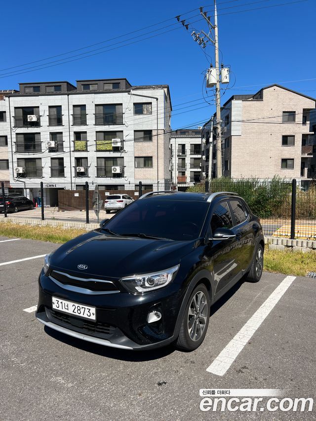 Kia Stonic из Кореи Encar