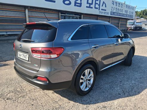 Kia Sorento Diesel 2.0 2WD Prestige — пробег 104 560 км — фото 4 из 5