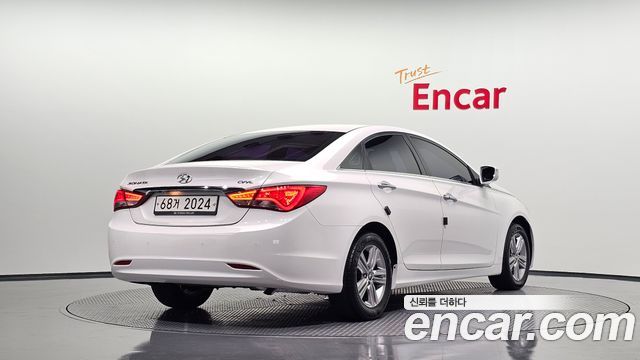 Hyundai Sonata CVVL Smart — пробег 88 356 км — фото 2 из 5