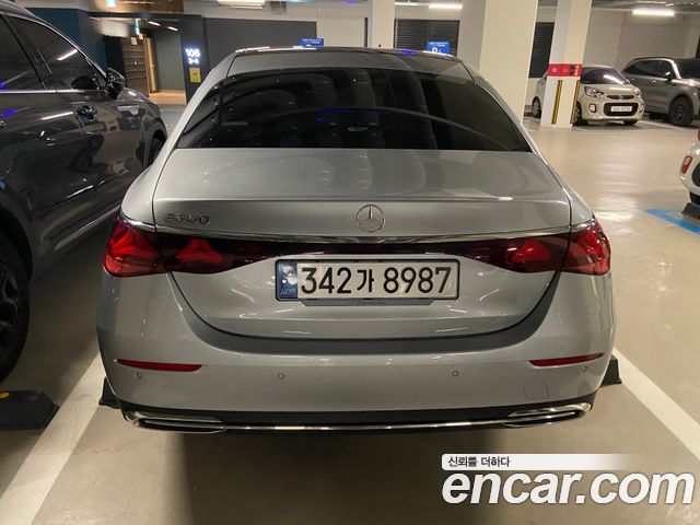 Mercedes-Benz E-Class E200 Avantgarde — пробег 15 200 км — фото 4 из 5