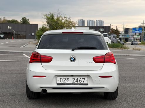 BMW 1-Series 118d Sport 5Door — пробег 101 000 км — фото 4 из 5
