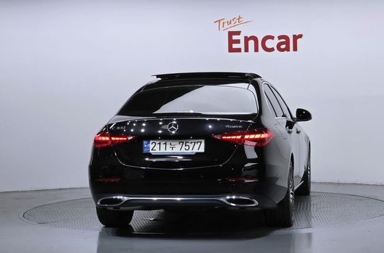 Mercedes-Benz C-Class C300 4MATIC Avantgarde — пробег 11 140 км — фото 4 из 5