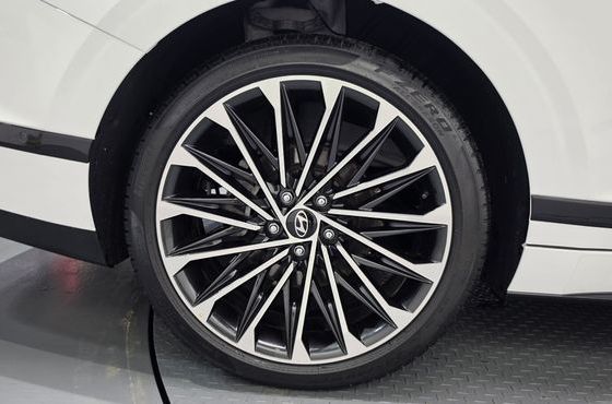 Hyundai Grandeur Calligraphy — пробег 10 867 км — фото 5 из 5